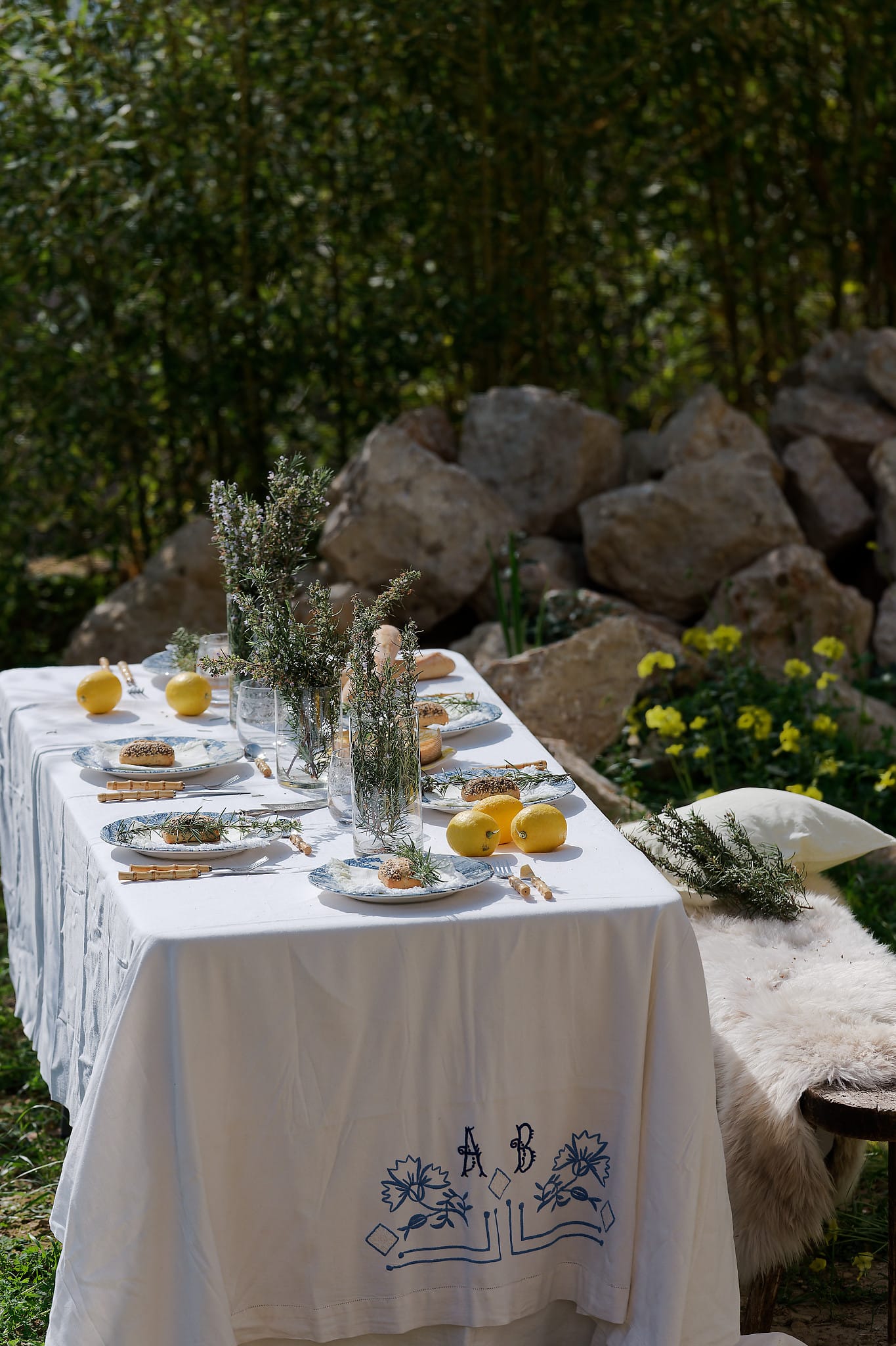 cozy easter table styling for family gathering with natural materials